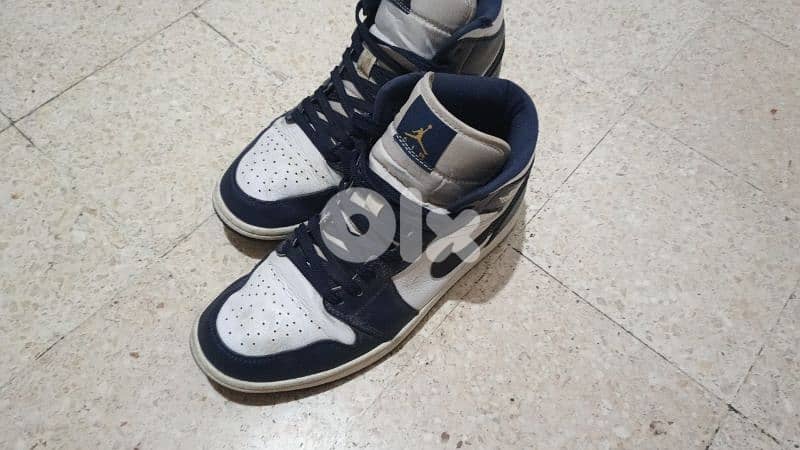 Jordan 1 Obsidian 0