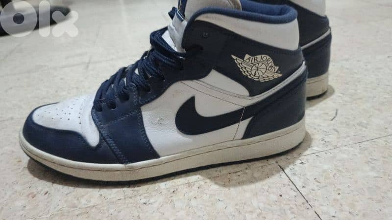 Jordan 1 Obsidian 1