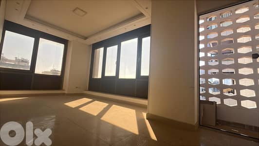 Office for Rent in verdunمكتب للإيجار في فردان