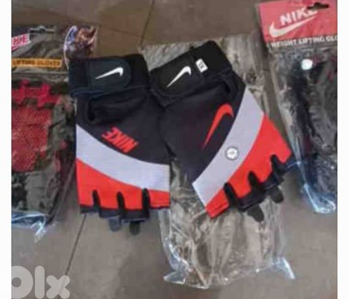 football and gloves shoes nike w adidas w puma كفوف كرة قدم فوتبول 8