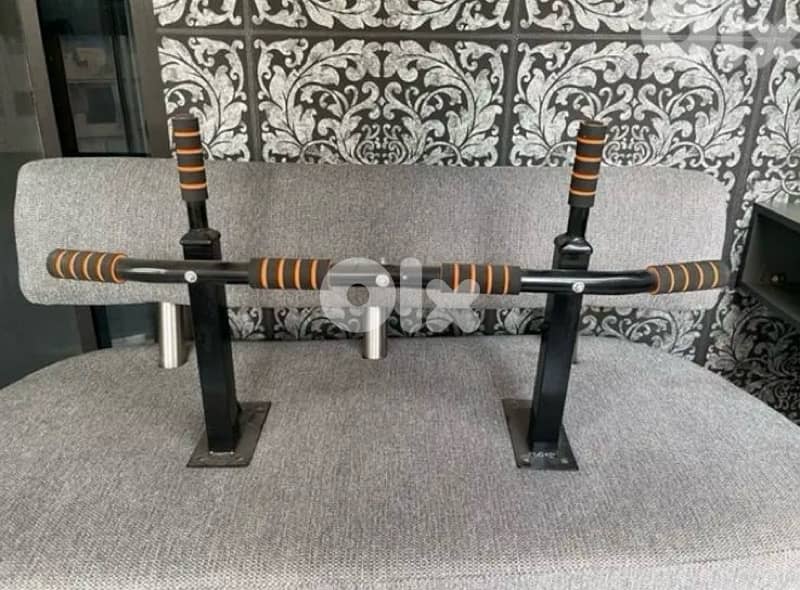 Wall Mounted Pull up Bar - Brand New 0
