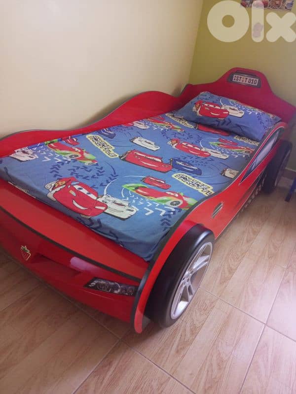 kids car bedroom 4