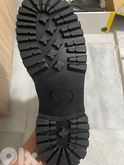 military shoes