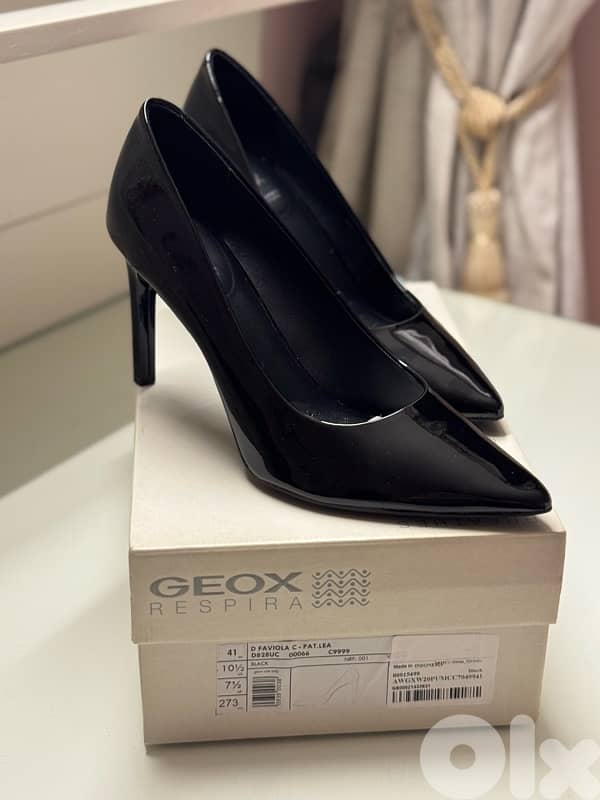 heels & boots good condition 0