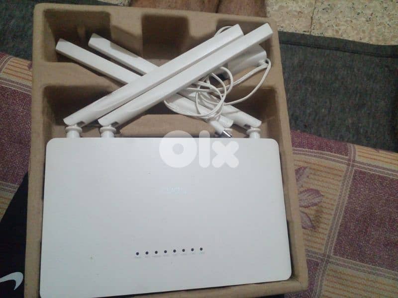 راوتر cudy بعدو جديد استخدام شهر واحد بس 0