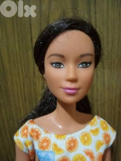FASHIONISTA Barbie ASIAN Mattel as new doll 2015 unflex legs=16$