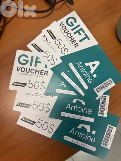 Librairie Antoine Vouchers worth 250$ price 220$