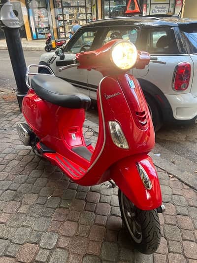 1100 $ Hot deal vespa VXL 150 Cc