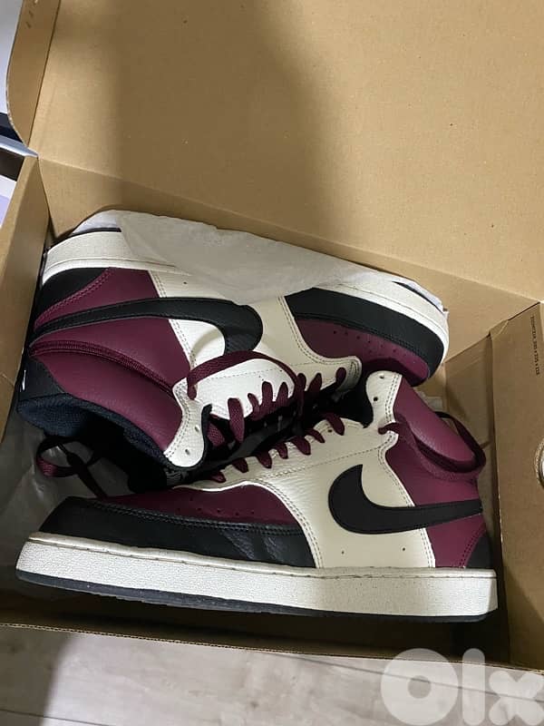 5 barely used pairs (authentic) 0