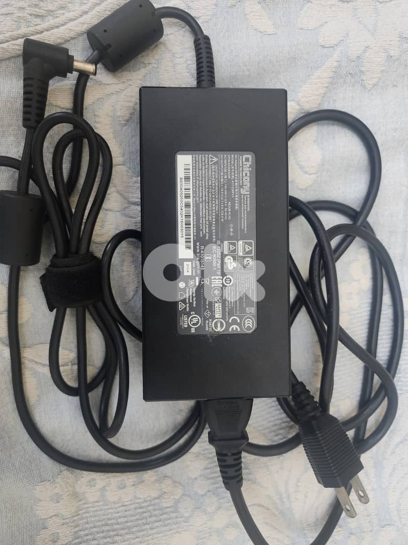 MSI GS75 Stealth (Power on with no Display) 1