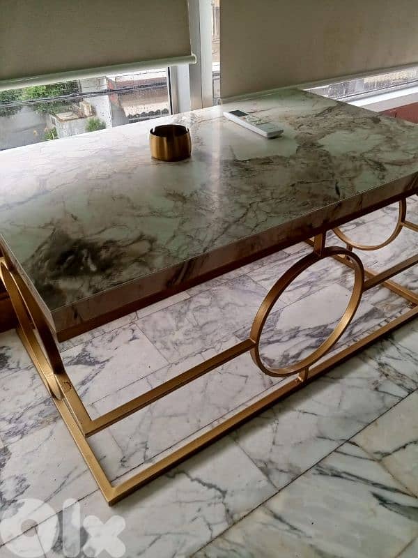 center and corner tables 2