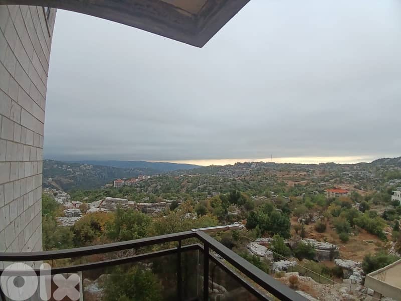 RWK106IY - Used Apartment Furnished For sale in Faitroun 0