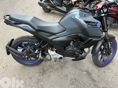 yamaha fzs v4 150cc 2024
