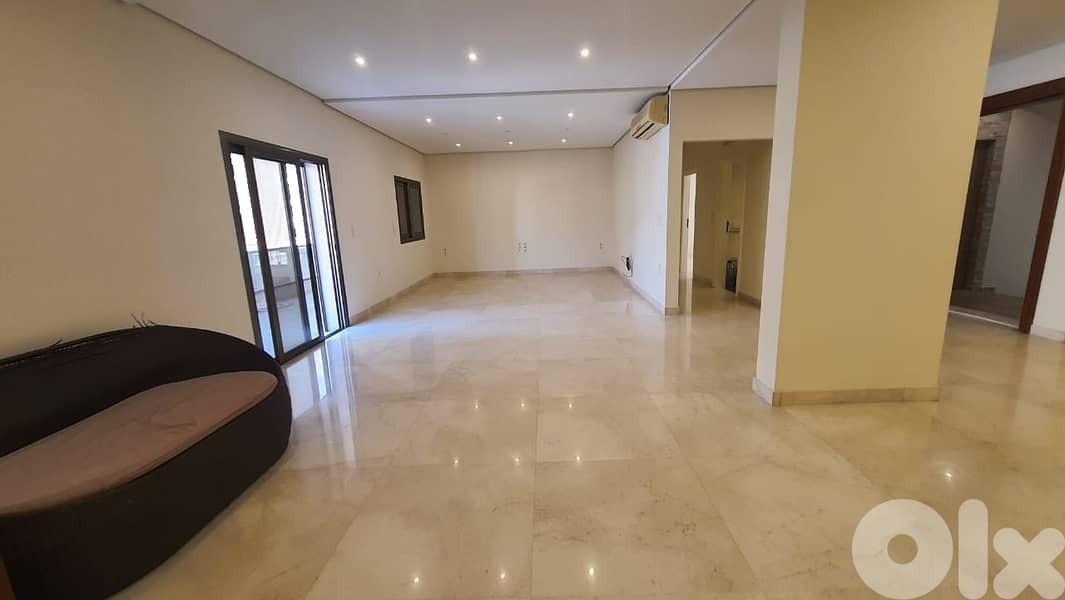 SPACIOUS APARTMENT IN MALLA PRIME (220SQ) 3 BEDROOMS , (BTR-459) 0