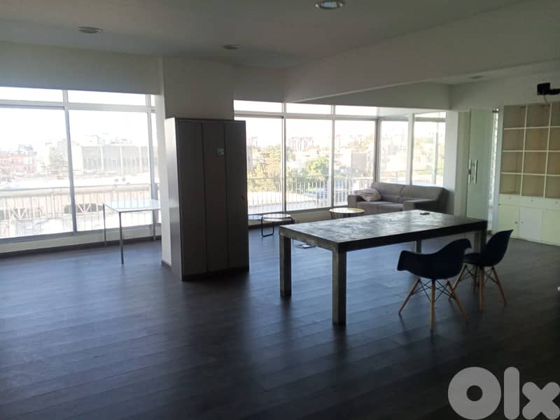 Office For Rent In Karantina مكتب  للاجار في كرنتينا 0