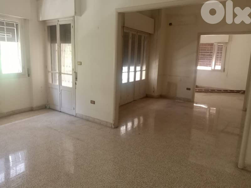 SPACIOUS APT IN HAMRA PRIME / TERRACE (300SQ) 4 BEDROOMS , (HAMR-127) 0