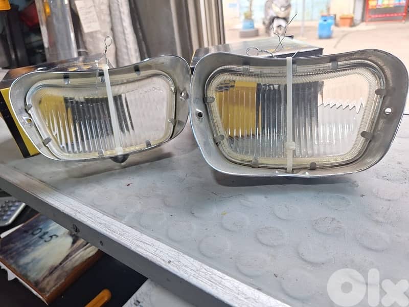 190 1965 front turn signal original 1