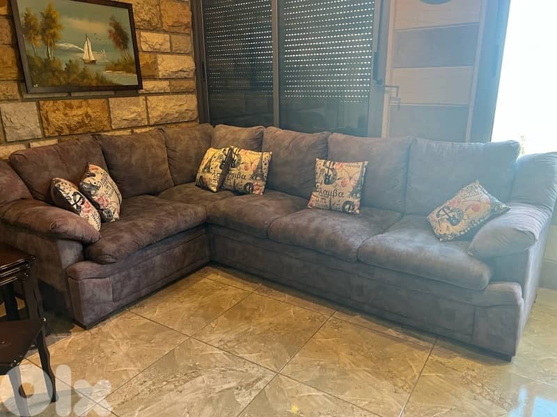 living room corner 0