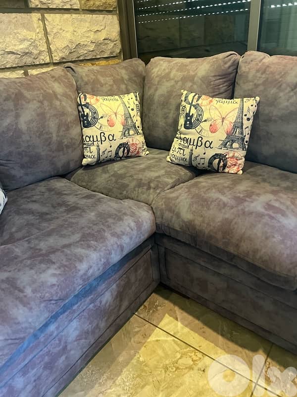 living room corner 4