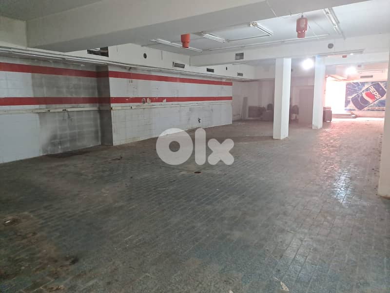For Sale | Warehouse in Achrafieh للبيع | مستودع في الأشرفية 0