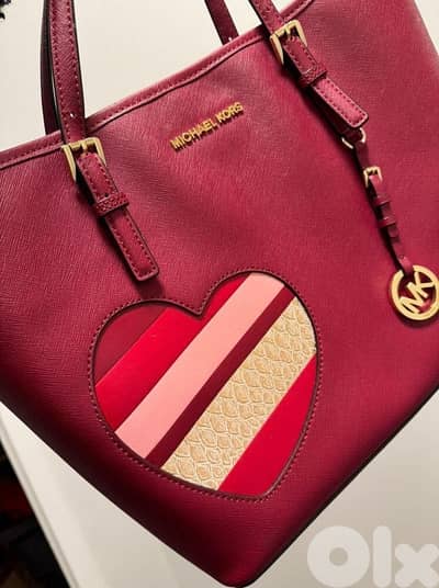 Michael Kors purse