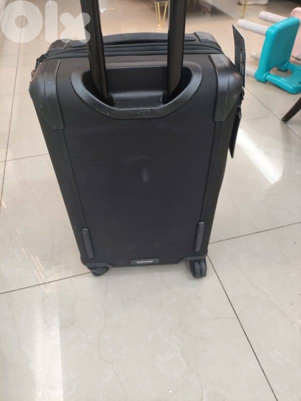 Tumi luxurious 3 Tumi travel Bags-Rarely used, perfect condition 2