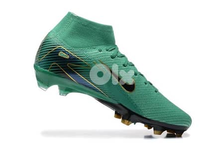 Football shoes original highest quality 30% Limited discount