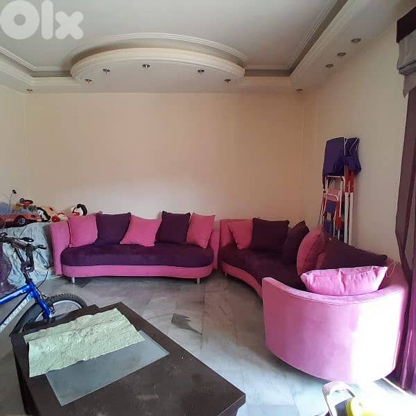 صالونان برادي  طاولة كبيرة و ٢ صغار  ثريات ولمبات 4