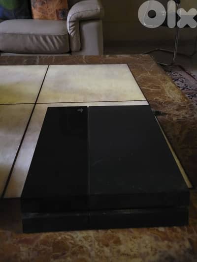 Ps4-Used-but in good condition