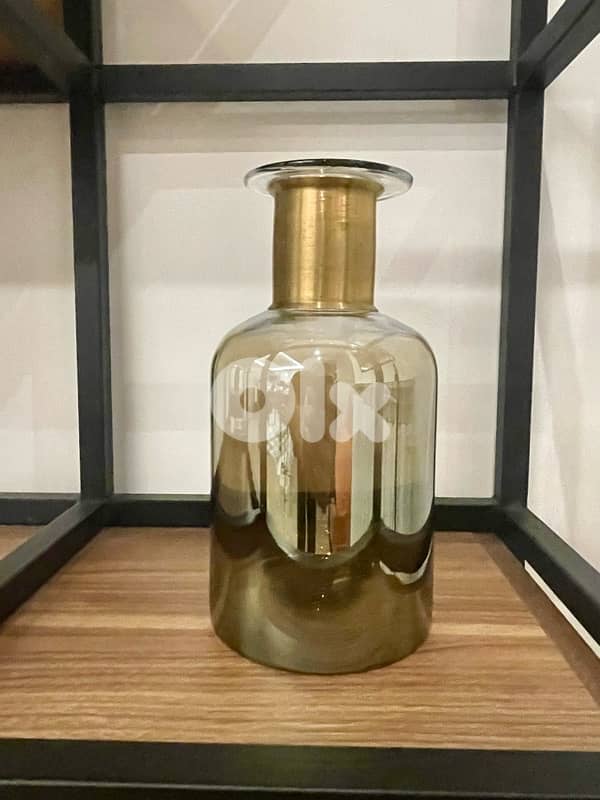 Elegant Home Decor Collection – Vases & Amethyst Gem Tree 4