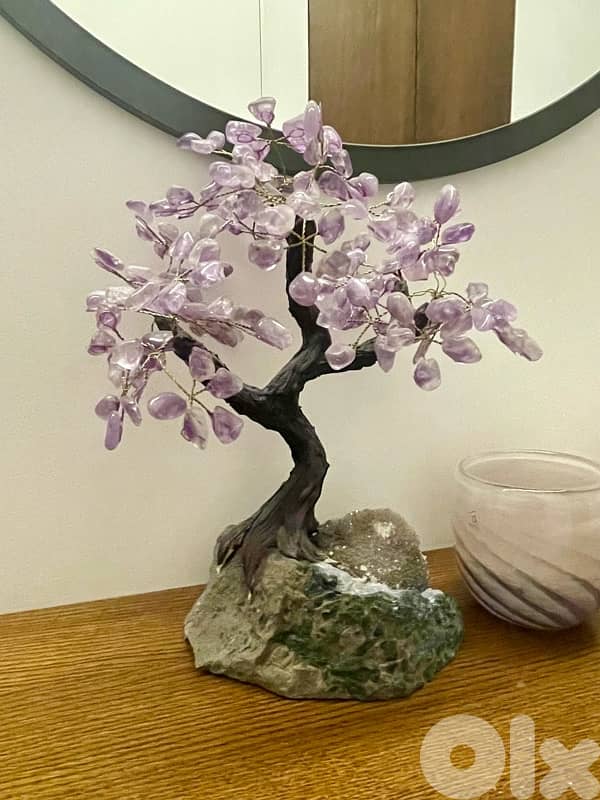 Elegant Home Decor Collection – Vases & Amethyst Gem Tree 5