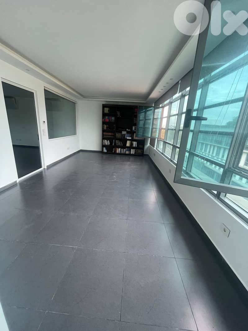 Office for Rent in Jisr El Bacha 0