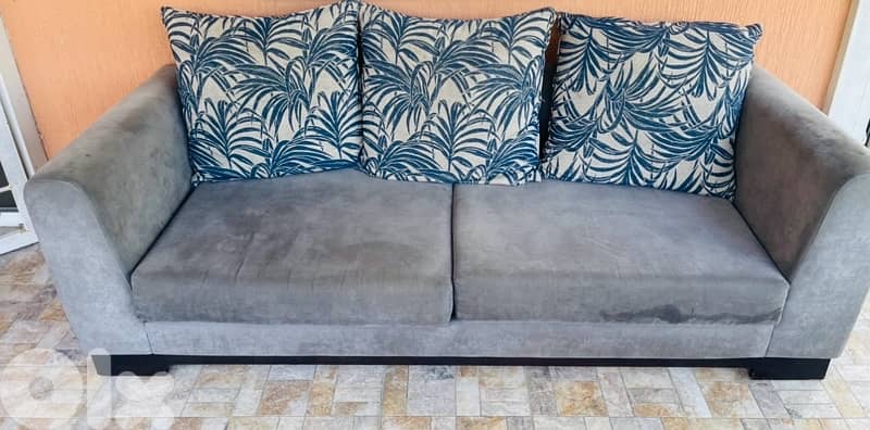 living room 3 pieces 1