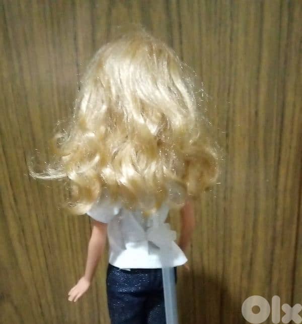 Barbie Mattel 2000ish great doll Bend legs +brand tag Outfit+Shoes=25$ 2