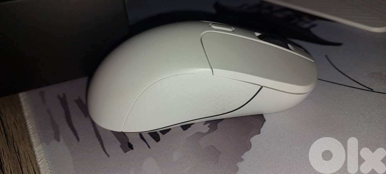 Keychron M3 wireless mouse 4