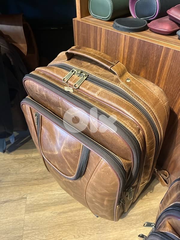 Genuine Handmade Leather Luggage – Premium Quality 1