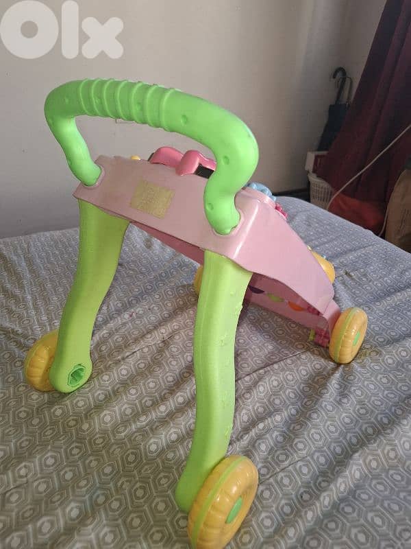 baby walker 1