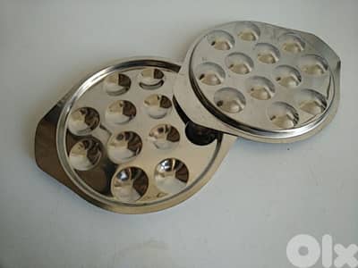 Set of two stainless steel snails plates - Not Negotiable