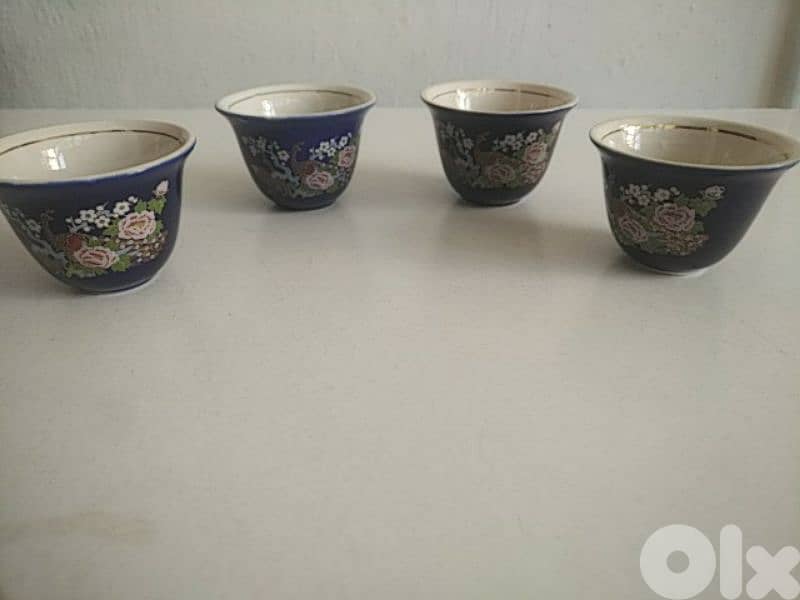 Vintage coffee cups (4 pieces) - Not Negotiable 1