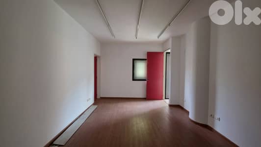 Apartment for Rent in Achrafieh شقة للإيجار في الأشرفية