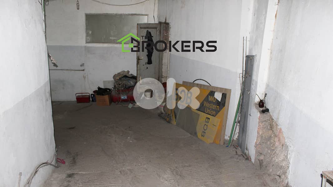 Warehouse for Sale in Ras Al Nabaa   مستودع للبيع في راس النبع 0