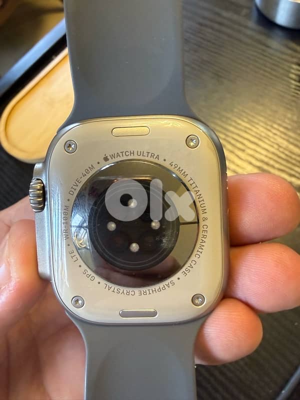 Apple Watch Ultra 1