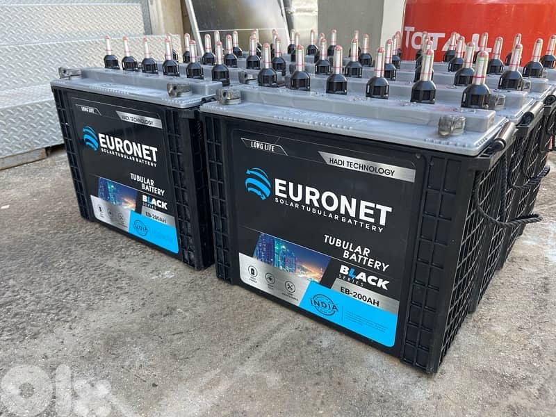 8 batteries euronet black series 200 amp like new 70420097  zgharta 1