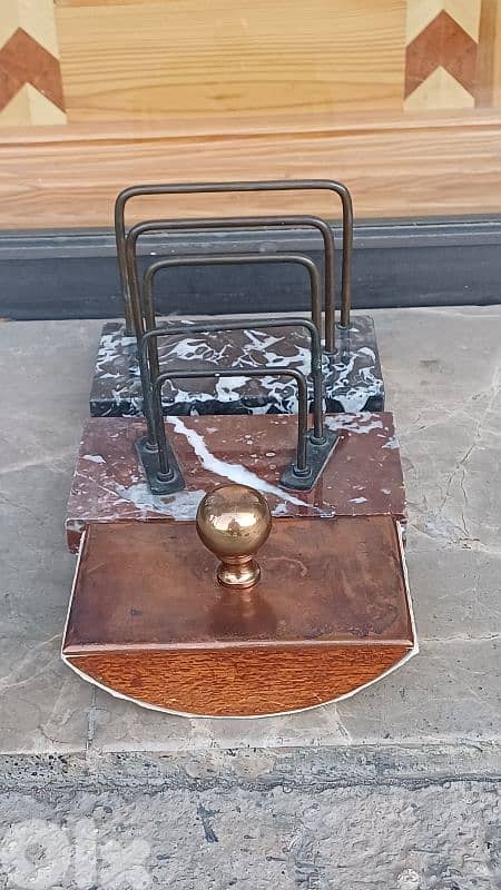 antique 6