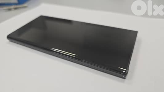 Samsung S22 Ultra - 12GB/256GB - 1 SIM+1 eSIM - Very good condition