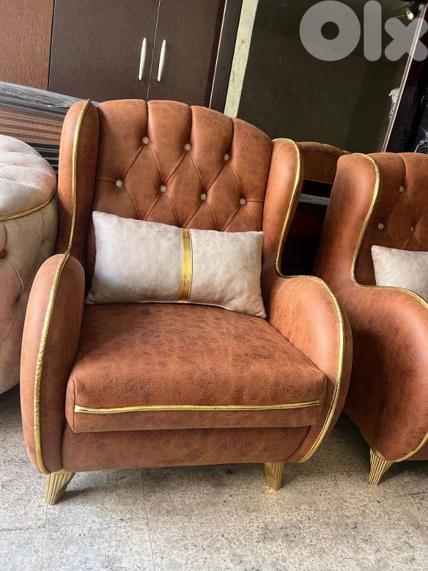 طقم كنبايات شغل توصاية شبه جديد 1