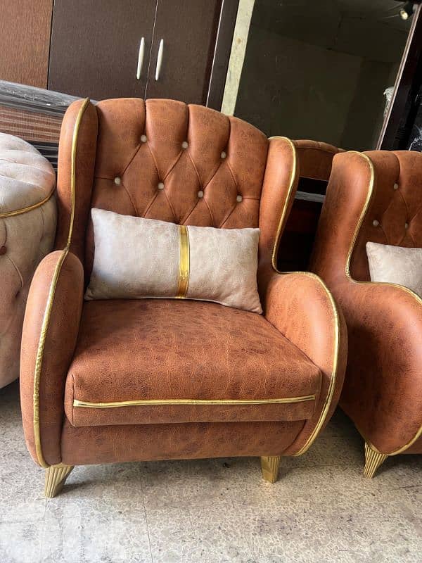 طقم كنبايات شستر فيلد شبه جديد 3