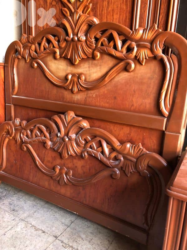 اوضة نوم تختين خشب زان ولاتي كلا 5