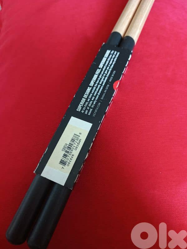 Vic Firth 5B Drumsticks 1