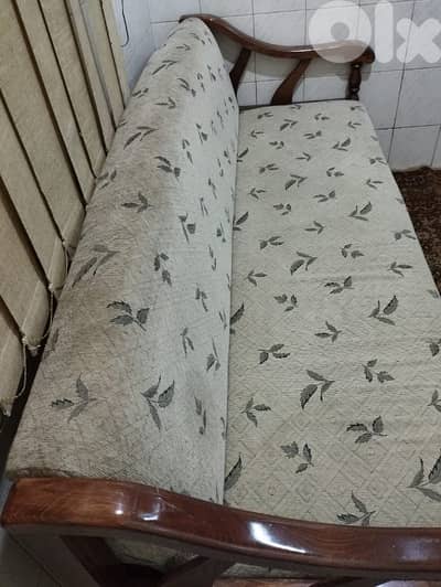 2 sofas